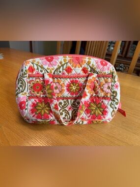 Vera Bradley Traveler Bag Folkloric Pink